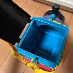 トーマスブロックとポップコーンケースの画像