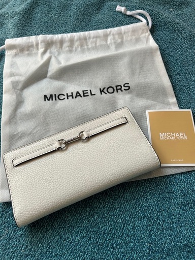 マイケルコース　長財布　白　新品同様
