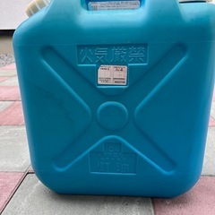 🔥トヨトミ 煙突式石油ストーブ🔥HR-650F（外部タンク・煙突セット付）の画像