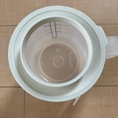 計量カップ 1.2L クリア　タッパーウェア　お菓子作り　の画像