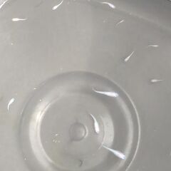 紅白ラメから出た白メダカ　若魚6匹くらい、稚魚7～8匹くらいの画像