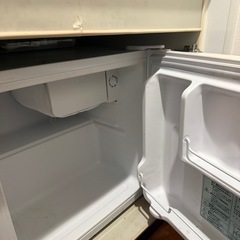 コンパクト冷蔵庫の画像