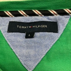 W2509-248TOMMY HILFIGER Tシャツ ショルダーライン Lサイズ 色あせありの画像