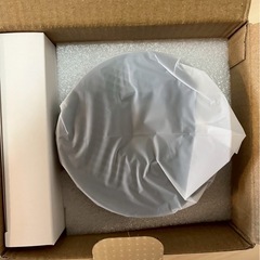 プロジェクター 家庭用 小型　外部スピーカー4K対応270°回転 軽量 天井投影の画像