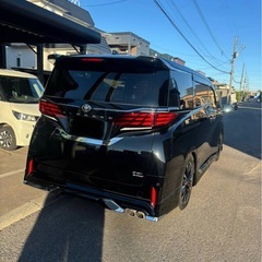 トヨタ40アルファードハイブリットZ4WD低走行車の画像