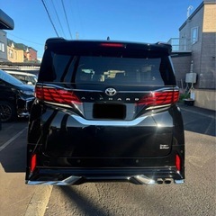 トヨタ40アルファードハイブリットZ4WD低走行車の画像