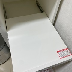 食器棚の画像