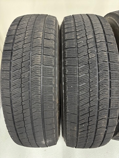 中古2022年製 ブリヂストン185/65R15 VRX2　スタッドレスタイヤ 4本セット