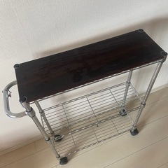 スチールラックの画像