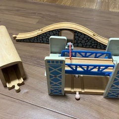 【至急】バラエティ豊かな木製レールセットの画像