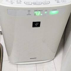 SHARP　空気清浄機KC-A70-W（2013年製）の画像
