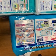 尿取りパッド、紙オムツ、ベッドシートの画像