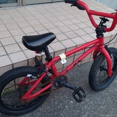 TNBキッズ　BMX PLUG14 レッド　子供用自転車　14インチの画像