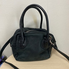 TRES☆小さめ革バッグの画像