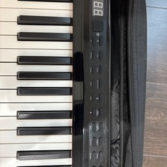 電子ピアノの画像