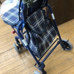 9/15月曜日昼まで引取り限定条件付き無料手押し車の画像