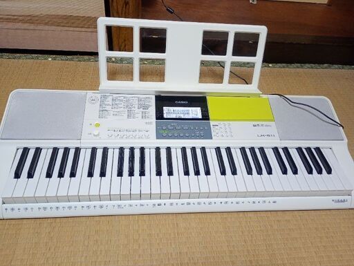 カシオ　キーボード　LK-511
