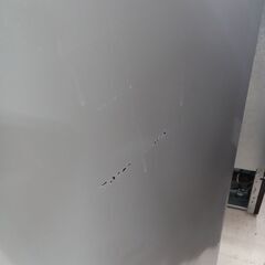 リユースのサカイ栃木店★ジモティ割あり★ Hisense 冷蔵庫 HR-B95A 93L 20年製 動作確認／クリーニング済み TC10682の画像