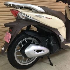 【希少車】ホンダ125cc SHmode 走行2284km の極美品の画像