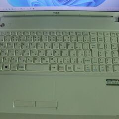 ノートパソコンの画像