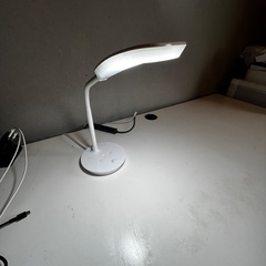 デスク+折りたたみデスク フレッタ レギュラー（ニトリで）の画像