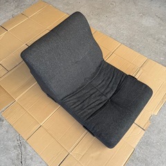 座椅子　グレーの画像