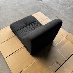座椅子　グレーの画像