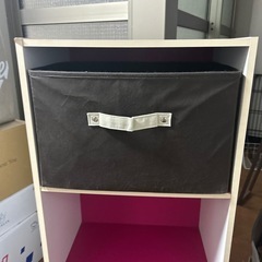 3段　カラーボックスの画像
