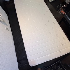 簡易シングルベッド　中古（使用期間は２ヶ月程度）の画像