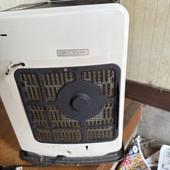 コンパクト 石油ストーブの画像