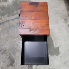 サイドテーブル 引き出し付き 幅400×奥300×高500mm 25i菊MZの画像