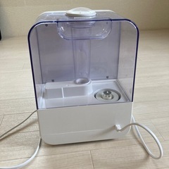 加湿器 アイリスオーヤマの画像