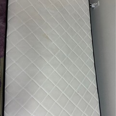 シングルマットレスの画像