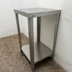 ステンレス　業務用　作業台　厨房　飲食店　W４５０ｘD４２０ｘH８００ｍｍの画像