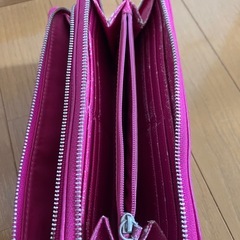 只今三連休中まで20％オフcoach長財布の画像