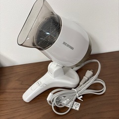 置き型ドライヤー　アイリスオーヤマ　の画像