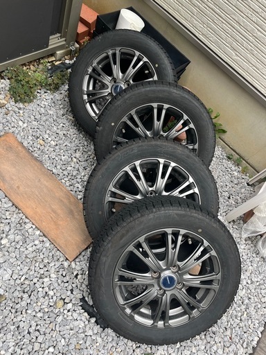 【期間限定価格】スタッドレスタイヤホイール付4本 タント