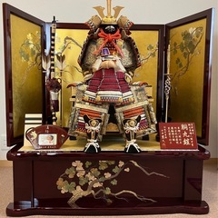 五月人形と陣羽織の画像