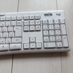 【美品・未使用】パソコンキーボードの画像