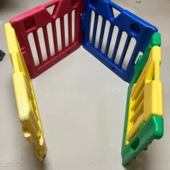 ベビーサークルの画像