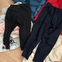 秋冬　100cm−110cm 子供　　パタゴニア　ユニクロ　裏起毛のパジャマなど の画像