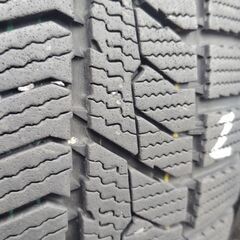 スタッドレス 185/60R15【2020年製・中古4本・6.0～6.6mm溝】トーヨーの画像