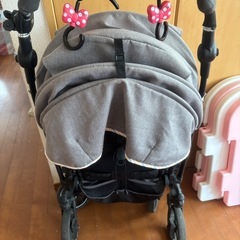 ピジョン 中古 
コンビベビーカー ミッキー雨カバー他 おまけつきの画像