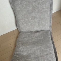 折り畳み座椅子の画像