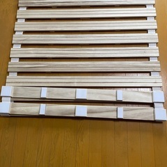 軽量ロール式 ベッドフレームの画像