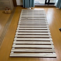 軽量ロール式 ベッドフレームの画像