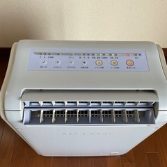 SHARP除湿機　　CV-10K5Cの画像
