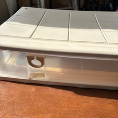 収納ケース　とって付きの画像