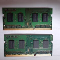 ノートパソコン用メモリー　Samsung PC3-10600S　2GB×2　合計4GBの画像