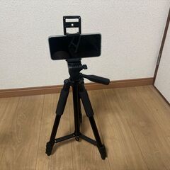 【無料】三脚をお譲りします。（スマホ・タブレット・カメラ使用可能）の画像